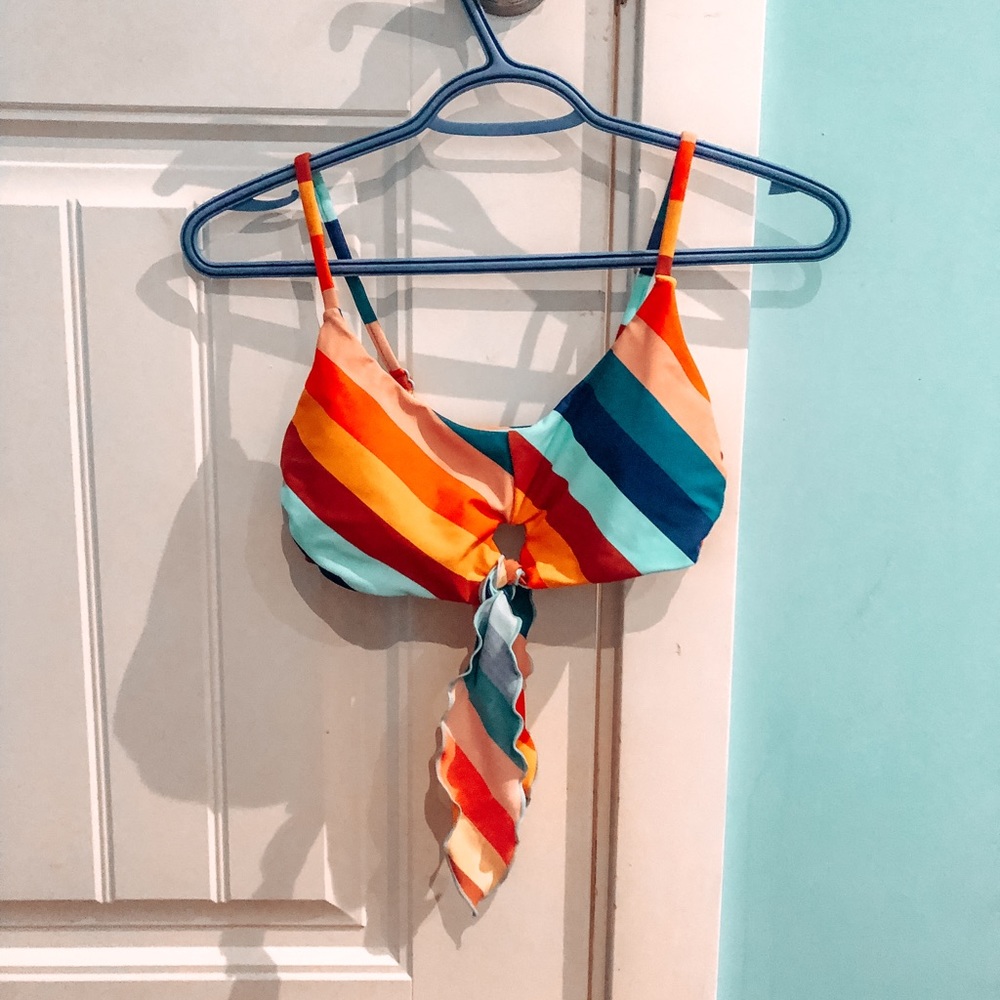 Bathing suit